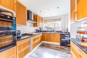 Photo 14- click for photo gallery